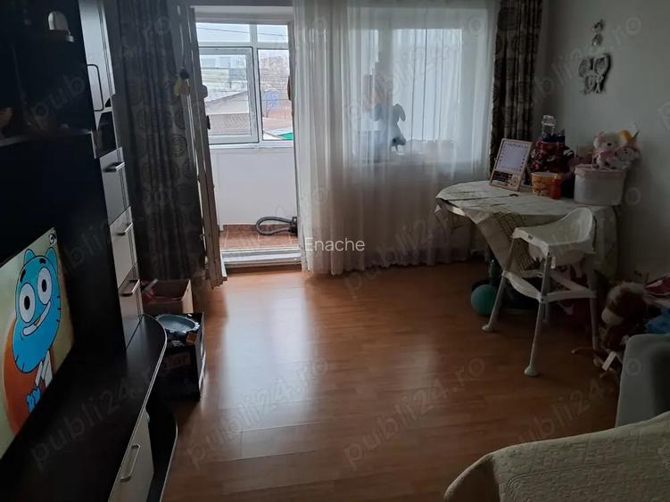 Apartament de vanzare Bariera Bucure?ti.