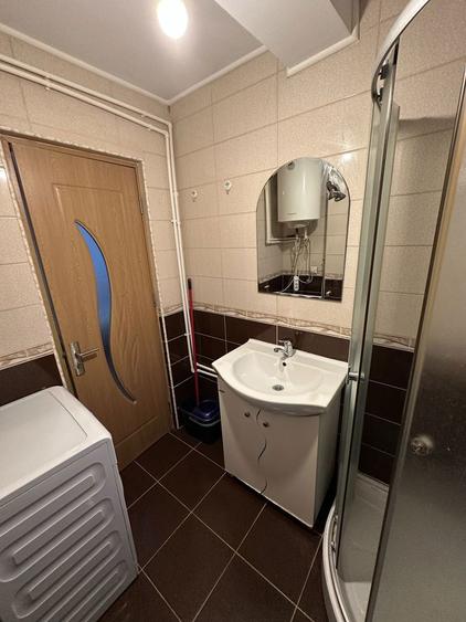 Inchiriez garsoniera - 1