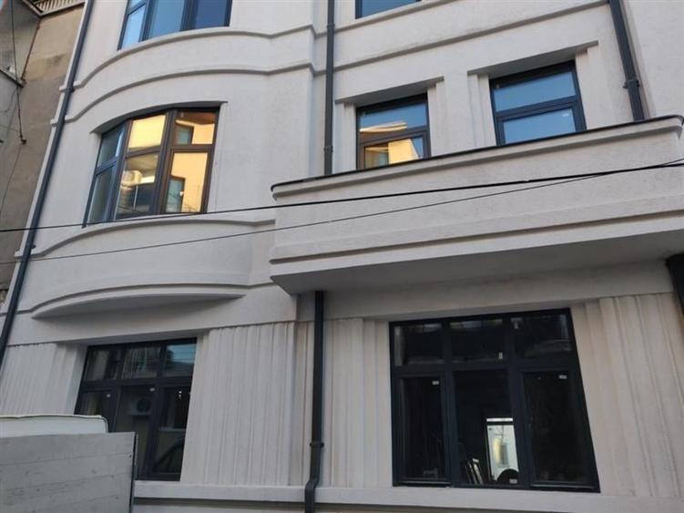 Vila de mari dimensiuni pretabila birouri - de vanzare - 12