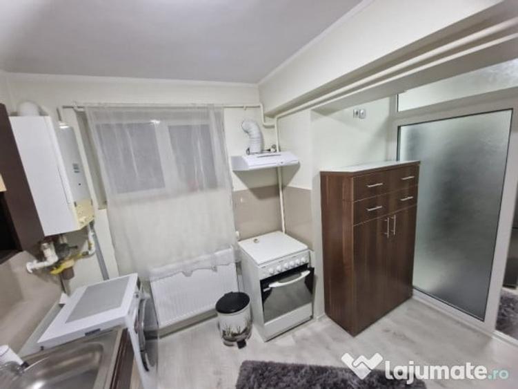 Inchiriez Apartament 2 camere vis-a-vis de Politia municipala - 4