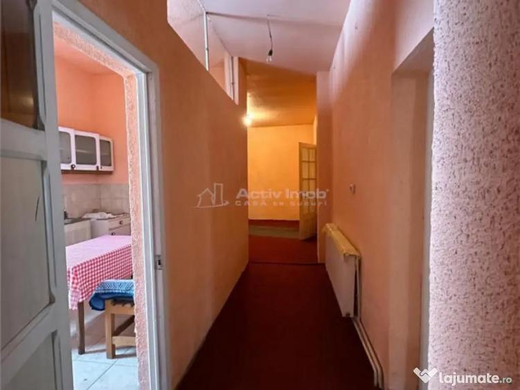 Bocsa Montana, Casa Solida Teren, Strada Principala - 9