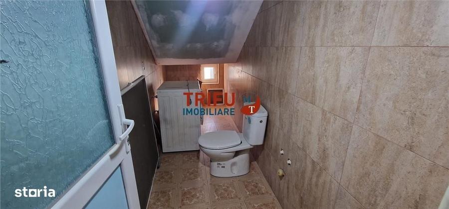 Casă cu 4 camere în Sântimbru