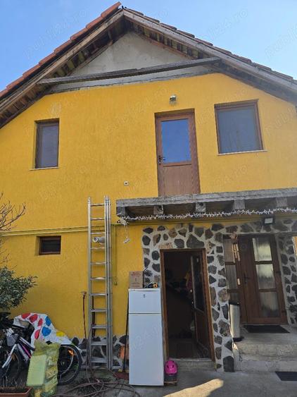 Vand vila P+M , zona Cantemir-Salca, constr 2014, , SC-194 mp, teren 270, gaz - 8