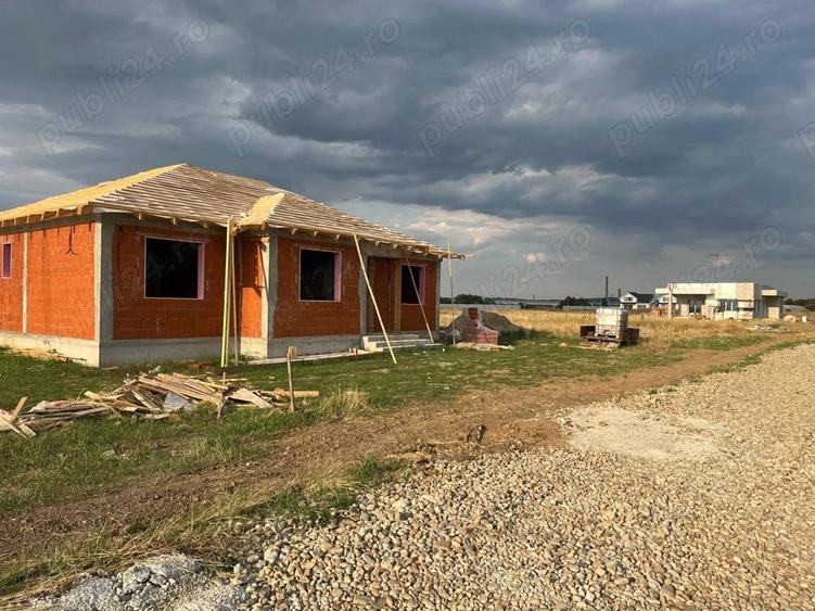 Casa moderna in Santandrei, 500 mp teren, 3 dormitoare, zona de maxim interes finisata in alb - 3