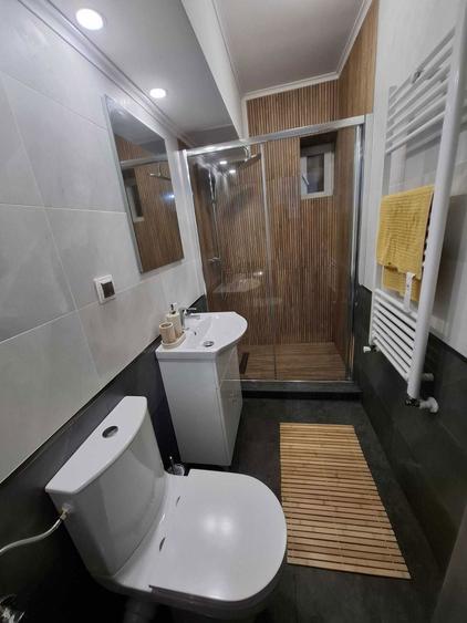 Bd. REPUBLICII Ploiesti-Inchiriez Apartament-Complet Mobilat si Utilat - 3