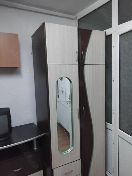 Inchiriez garsoniera - 2