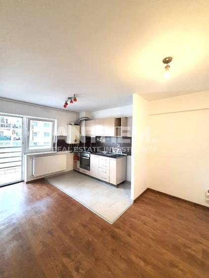Apartament de vanzare 2 camere cu terasa zona Vitan Barzesti - 1