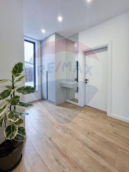 Casă / Vilă de vanzare in Mogosoaia, magazin, autobuz, utilitati - 6