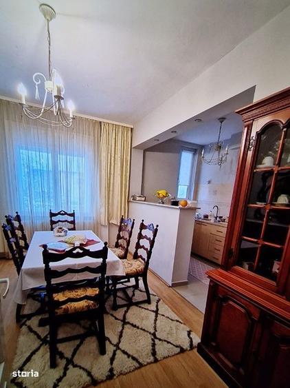 Vanzare Vila Individuala, Zona Sasar - Victor Babes, 300 mp, Acces - 1