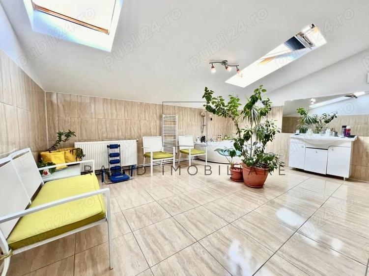 Re?edin?a Spa?ioasa de Vanzare Complex AltStil -Aprox. 1000 mp Teren - 10