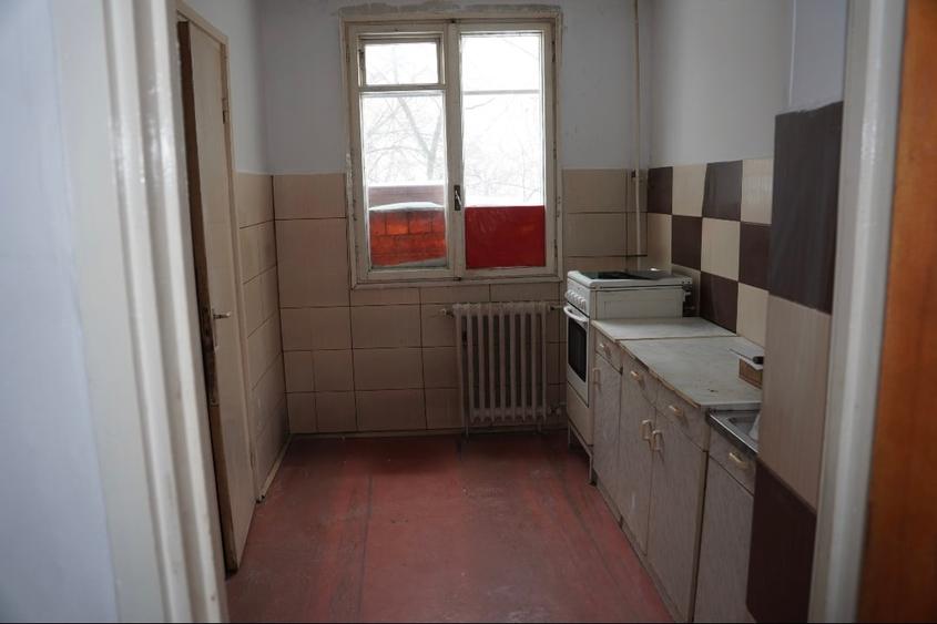Apartament 4 camere decomandat 79 mp - Sector 6 - direct proprietar - parcare - 5