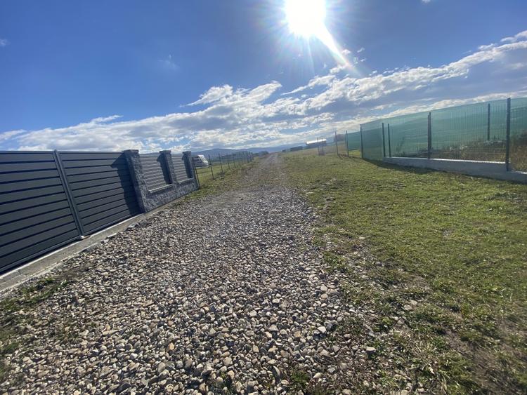 Teren Intravilan 1000 mp Bicfalau - 3