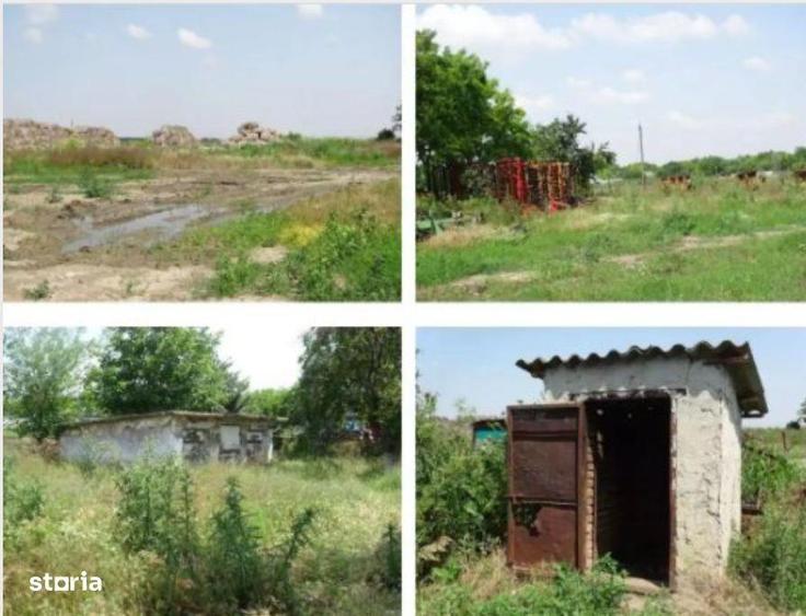 Ferma compusa din: teren intravilan in suprafa?a de 17.738 mp ?i cla - 3