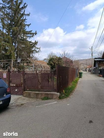 Vand casa batraneasca,demolabila - 1