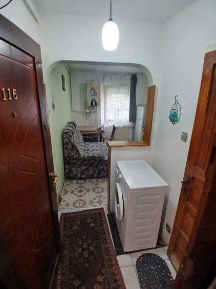 Garsonieră decomandată în Terezian