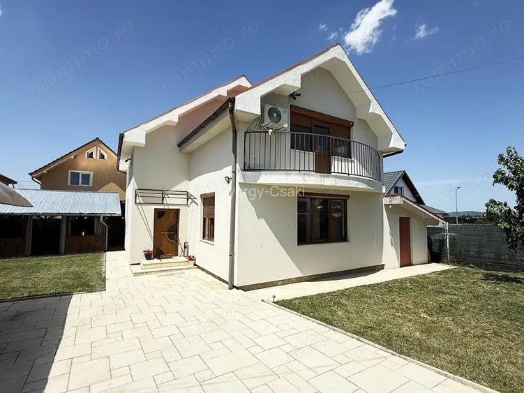 Casa cu mansarda in zona bailie 1 mai baile Felix - IMOBIHOR Casa cu mansarda in zona bailie 1 mai baile Felix - IMOBIHOR