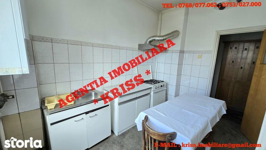 Apartament 3 Camere TRIVALE Confort 1 Etaj 3 Liber 2 Balcoane Centrala - 4