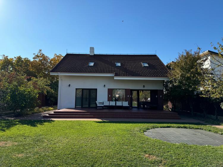 Tunari, Str. Campului, Casa tip Vila, 5 Camere, Teren 1900 mp - 43