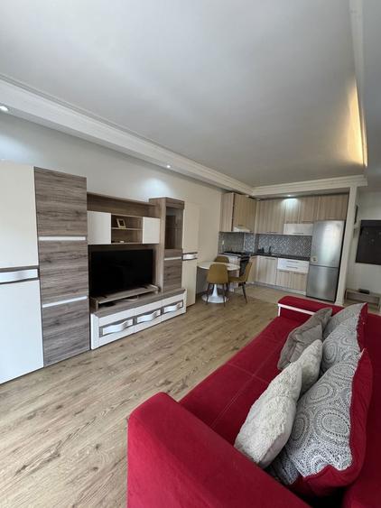 Apartament Spatios 2 camere Cosmopolis - 1