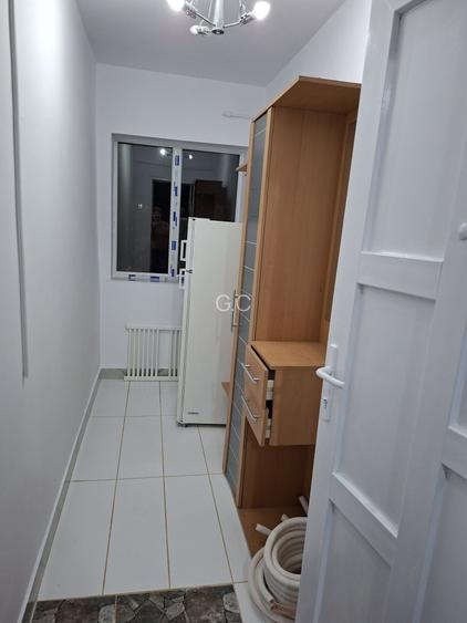 Vand garsoniera confort 1