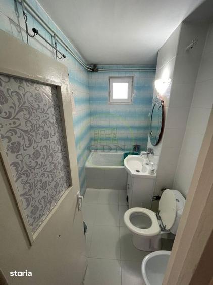 Apartament cu 4 camere, mobilat în Central