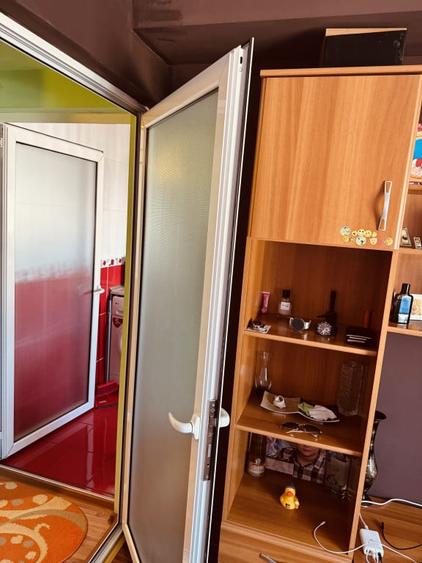 Apartament cu 2 camere decomandat în Micro 21