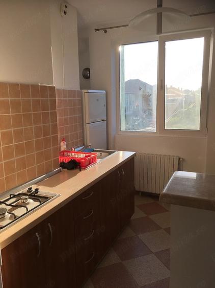 Apartament cu 2 camere decomandat în Vest