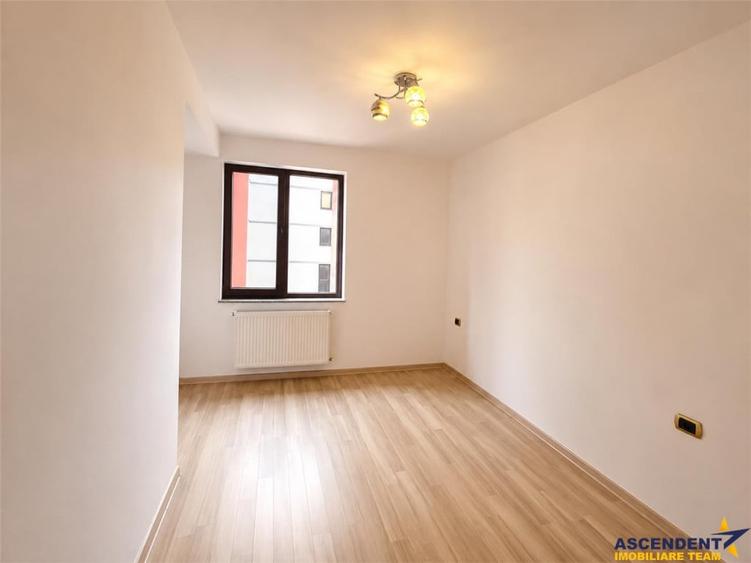 Compozitie generoasa, loc parcare, boxa, Isaran Residence, T - 2