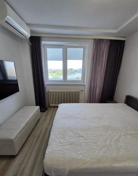Apartament cu 3 camere decomandat, mobilat în Lacul Tei