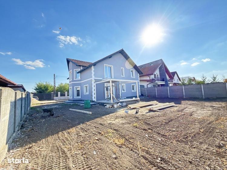 Casă cu 4 camere cu Teren 501 Mp în Săcălaz