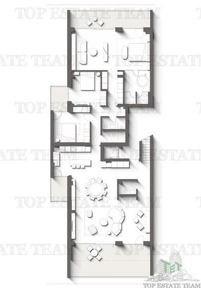 Penthouse cu 4 camere decomandat în Central