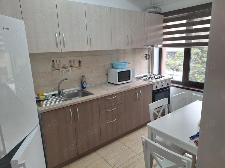 Apartament 2 camere,decomandat,65mp, et.1,Faleza nord - 8
