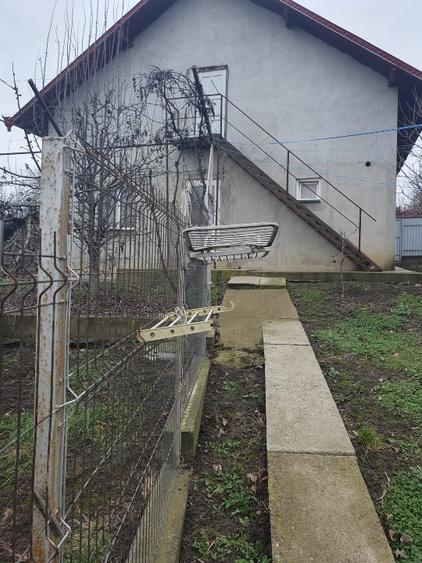 Casa locuibila cu teren Sat Lisna , Com . Suharau  - 1