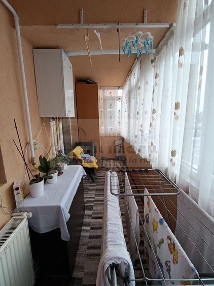 Apartament de vanzare 2 camere, decomandat, bloc nou Cug - 3