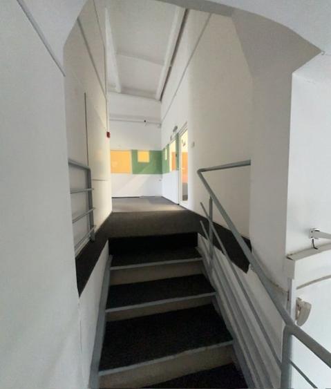 HALA DEPOZITARE 260mp si parte birouri 150mp finisat la cheie! - 12