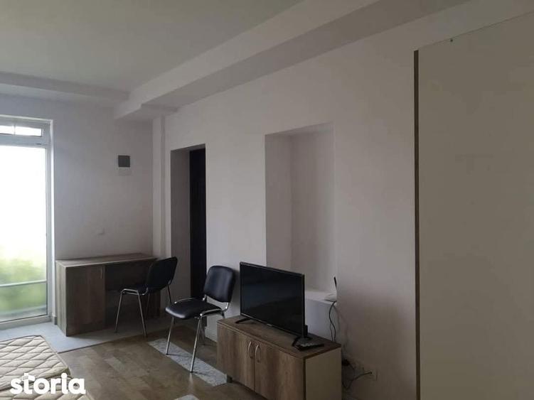 Apartament (living-bucatarie, dormitor) bloc nou, zona strazii Horea - 8