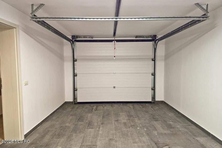 Giarmata - Casa P+1, 4 Dormitoare, 4 Bai, Garaj, Beci, Teren 556 Mp - 9