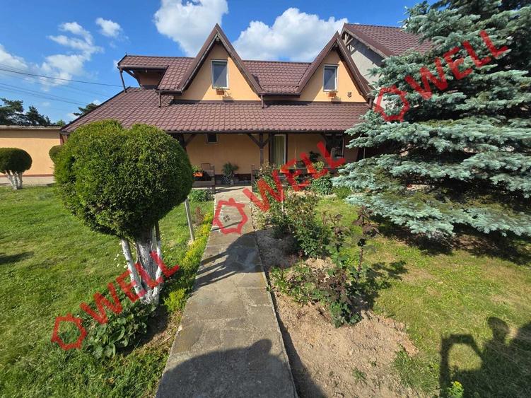 Casă familială de vânzare în orașul Întorsura Buzăului, pe strada 1 Decembrie 19 - 26