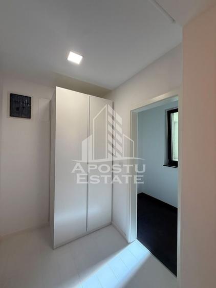 Apartament cu 2 camere nedecomandat, mobilat în Dumbrăvița