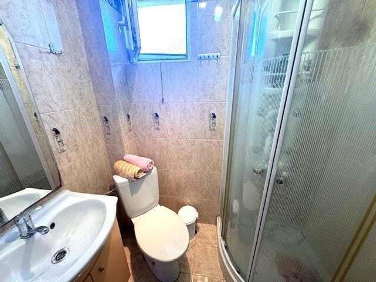 Casa S+P+1E+M pe un teren de 1430 mp in Coteana - 6