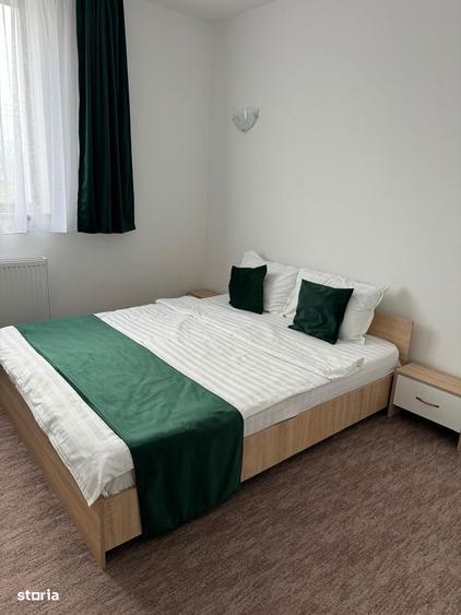 Casa semideckata cu 9 camere, in oras - 5