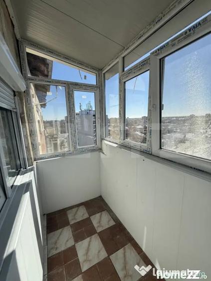 Apartament cu 3 camere decomandat în Micro 4