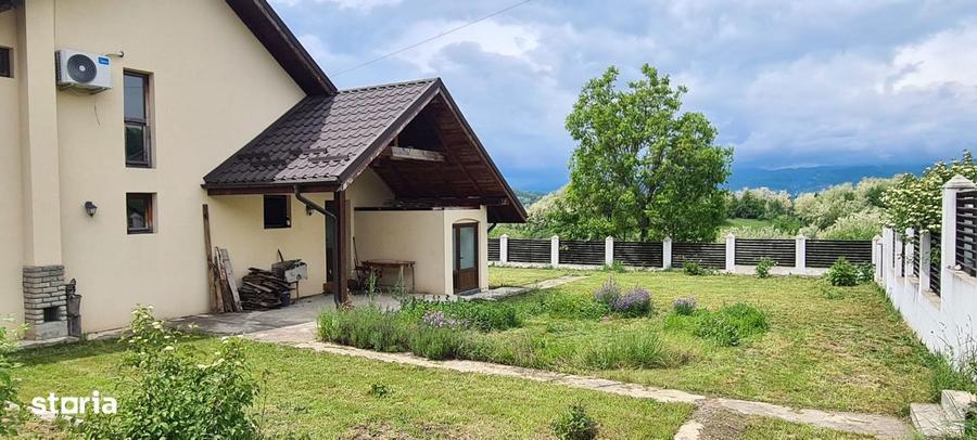 Casa moderna zona Horezu/Poplovragi | Priveli?ti spre Cheile Olte?ului - 9