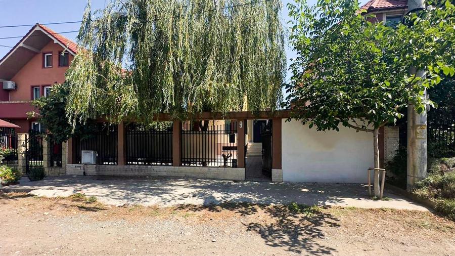 Vila D+P+1E cu 7 camere in Eforie Nord - ideal investitie sau locuinta - 38