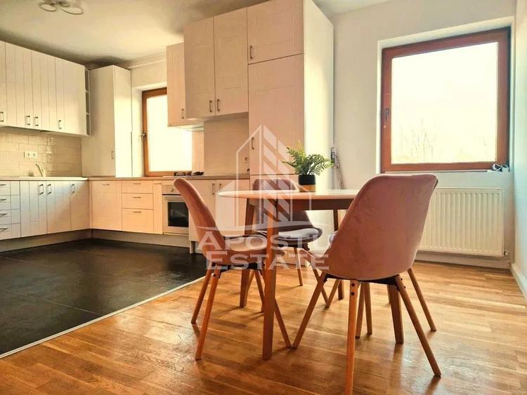 Apartament cu 3 camere, VOX-Torontalului, 2 Bai - 1