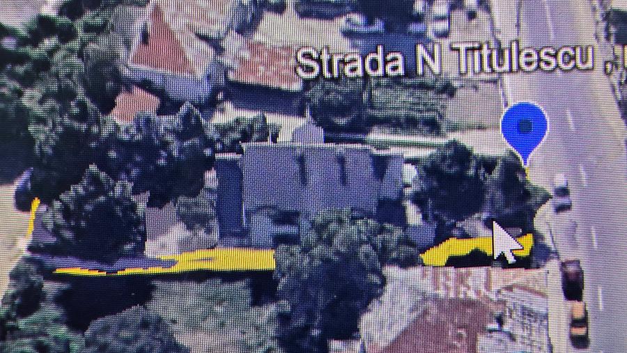 Vila de vanzare ultracentral Focsani, strada N . Titulescu, nr 2 bis - 24