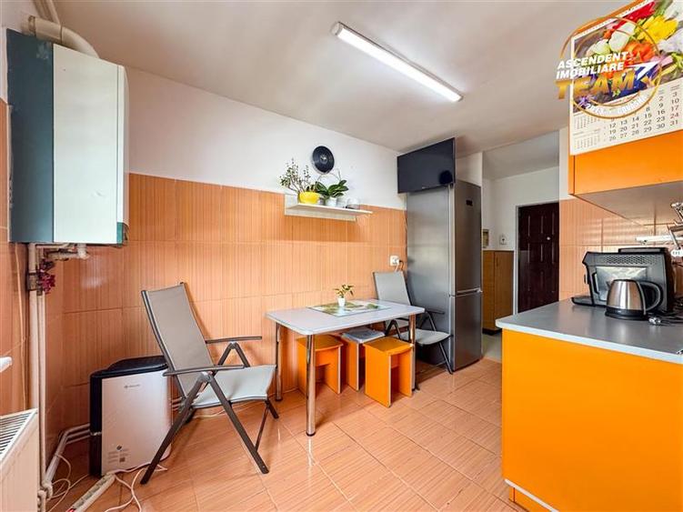 LIVE! Apartament cochet, zona centrala, 2 locuri de parcare, Sfantu Gheorghe - 14