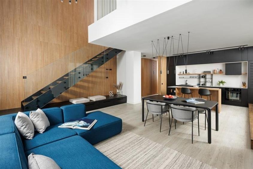 Tur LIVE! Eleganta si confort: penthouse pe doua niveluri - 16