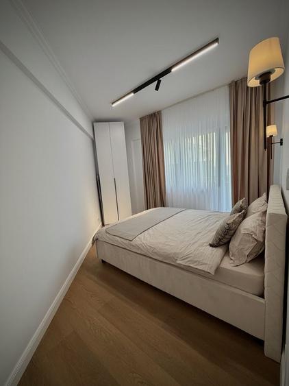 Apartament 2 camere zona 1 mai - 3