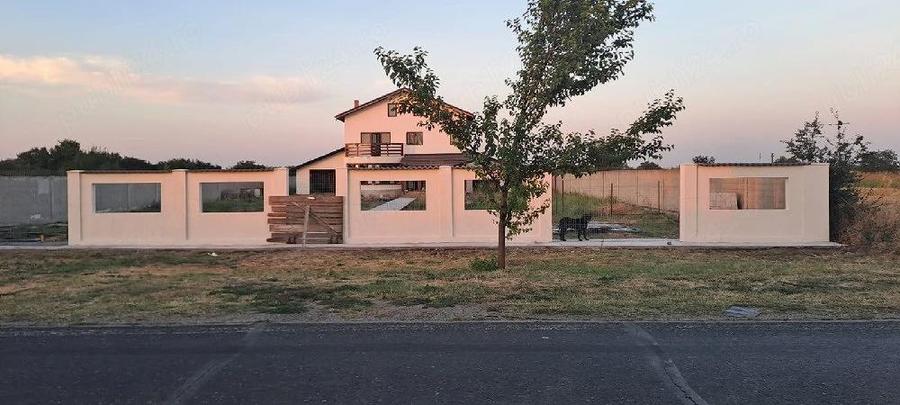 vila de vanzare - 1